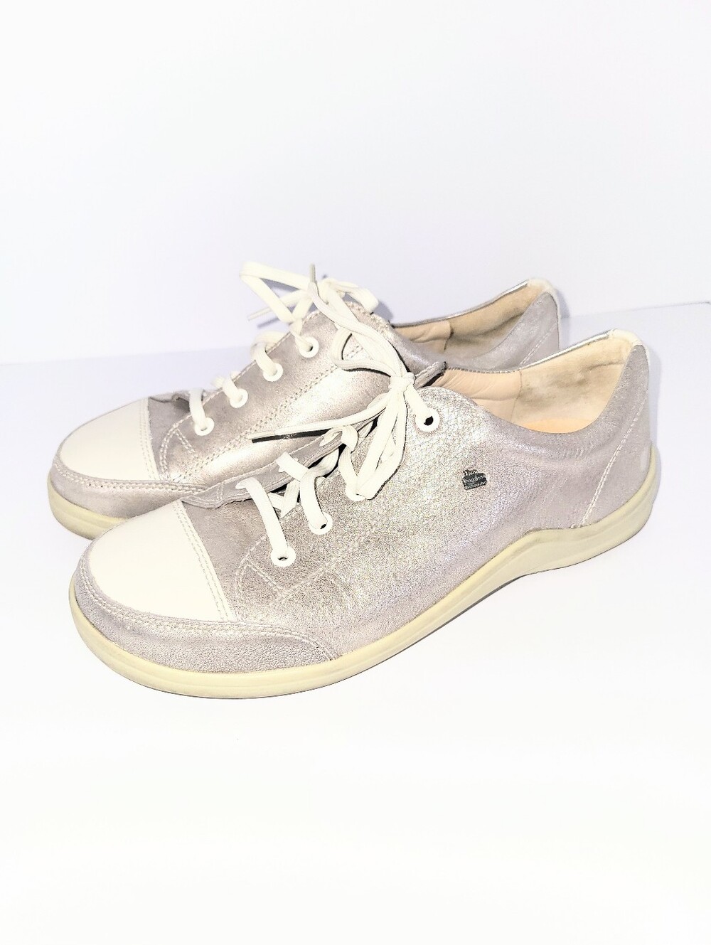 Finn Comfort Silver Metallic Pewter Leather Tennis Shoe Orthopedic Size 38